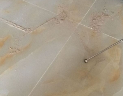 贺州瓷砖空鼓维修公司分享粘合剂选择不当在瓷砖铺贴过程中可能导致以下问题